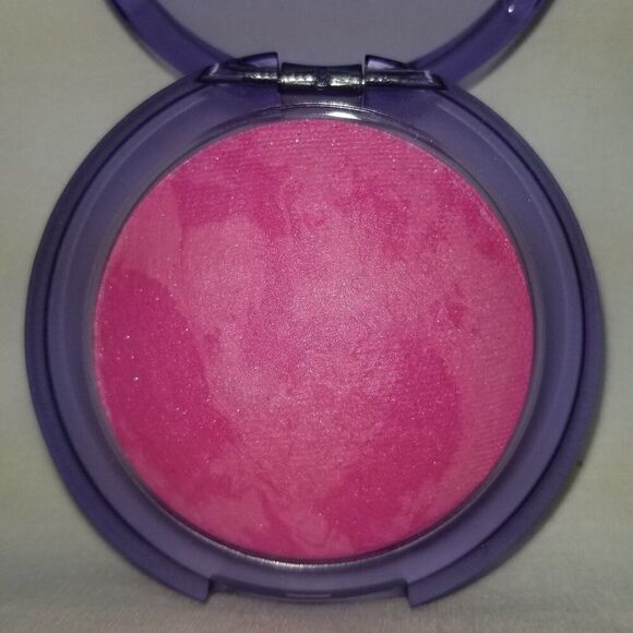 Kosas - Blush is Life Baked Talc-Free Dimensional + Brightening Blush - Butterfl - Picture 9 of 9